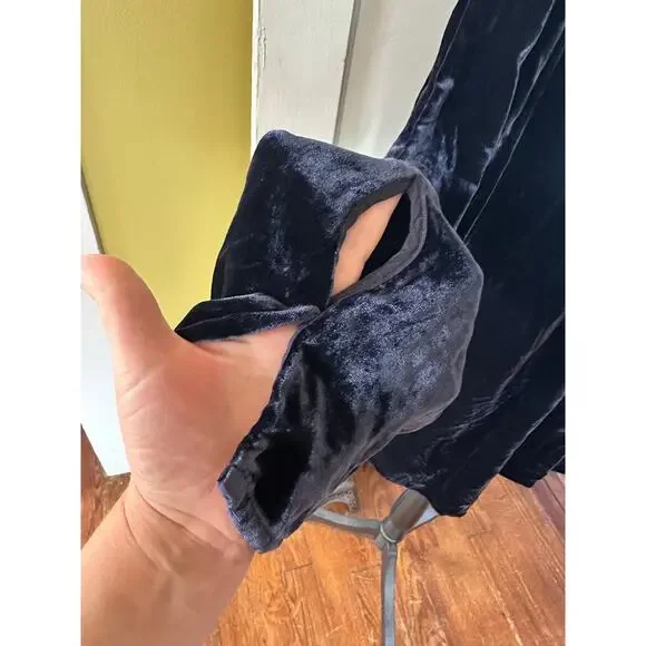 Johnny Was Los Angeles Holland Embroidered Tunic In Navy Blue Velvet 1X - Picture 8 of 15